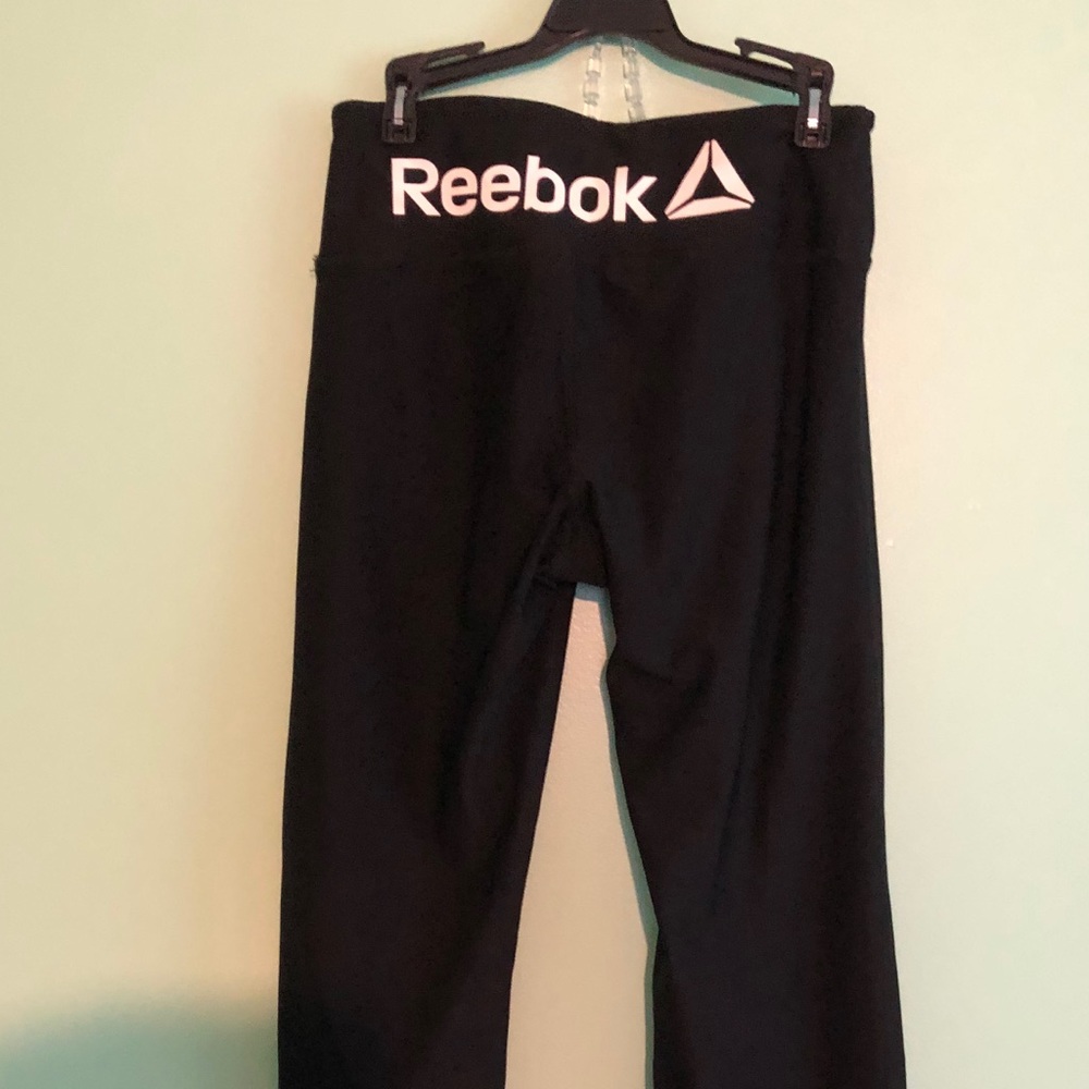 Reebok - Picture 4 of 4